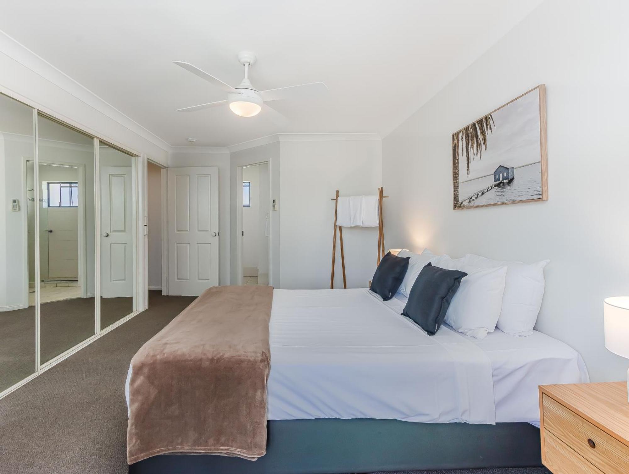 Bella Mare Coolangatta Beachside Apartments Gold Coast Extérieur photo