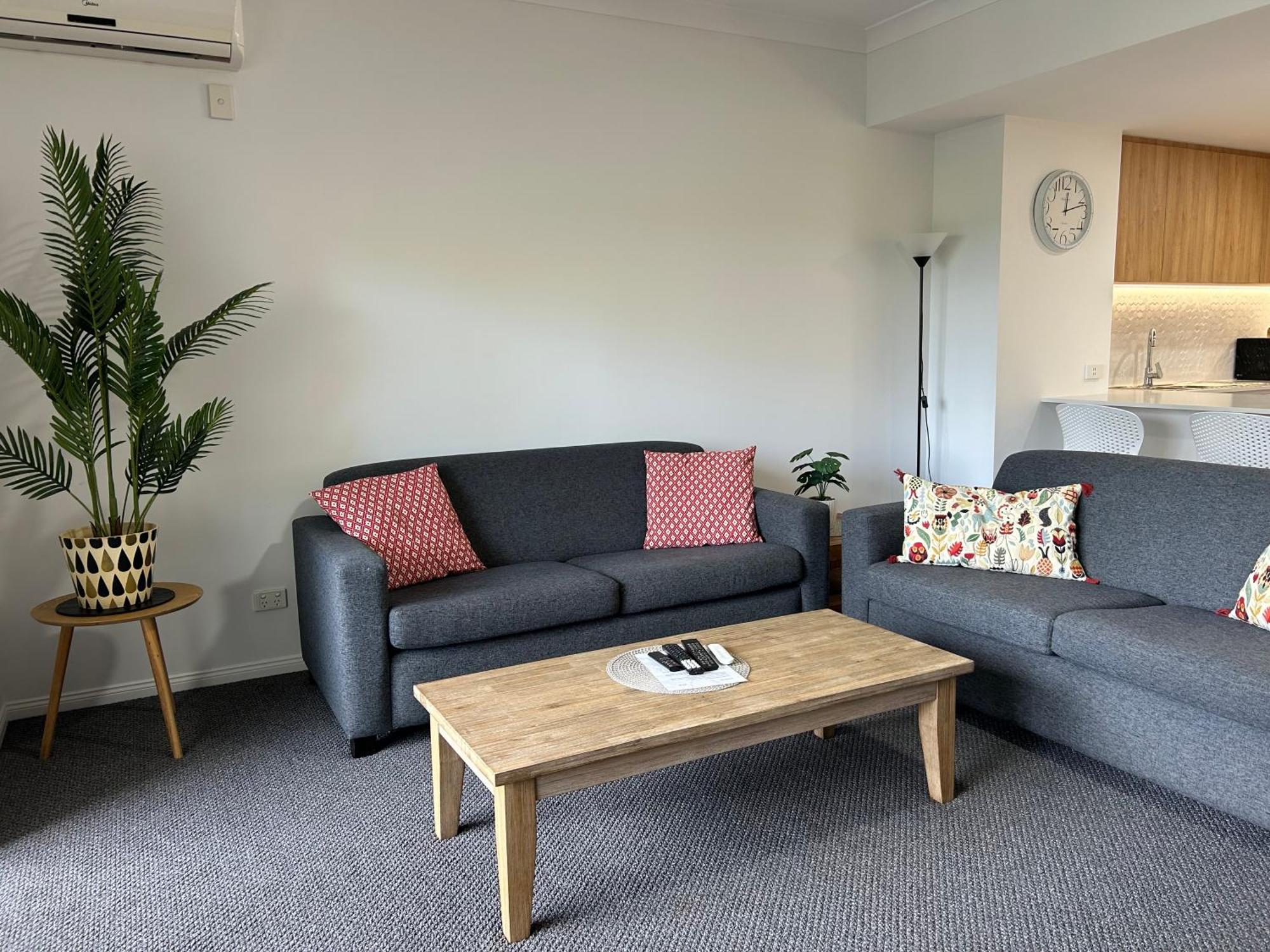 Bella Mare Coolangatta Beachside Apartments Gold Coast Extérieur photo